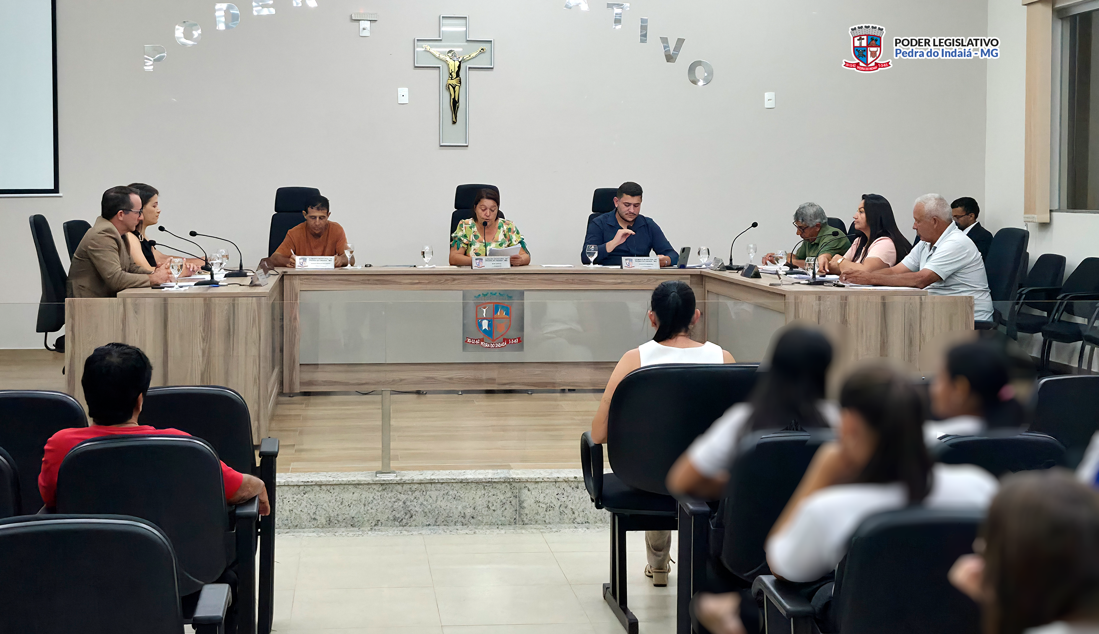 Câmara Municipal de Pedra do Indaiá realiza 4ª Reunião Ordinária de 2026 com aprovação de projetos, indicações e rejeição de requerimento