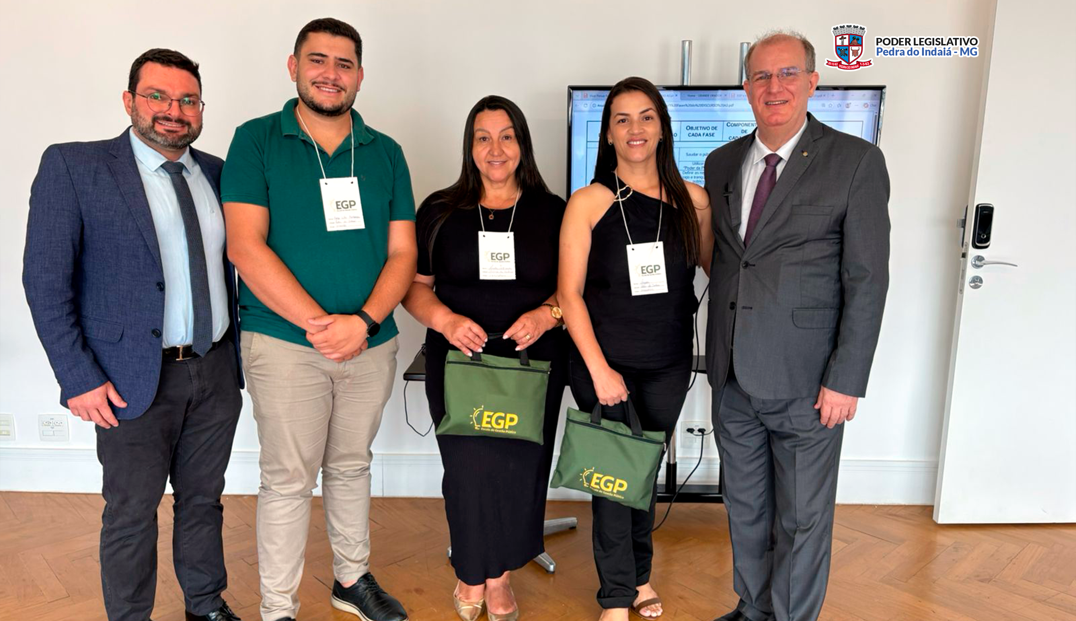 Vereadores de Pedra do Indaiá participam de capacitação em Belo Horizonte